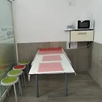 بيت شباب Tequeron *