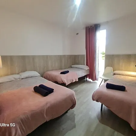 Hostel Tequeron Cee