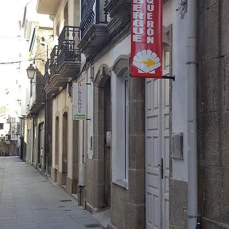 Tequeron Hostel