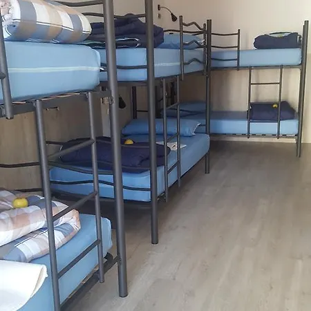 Hostel Tequeron